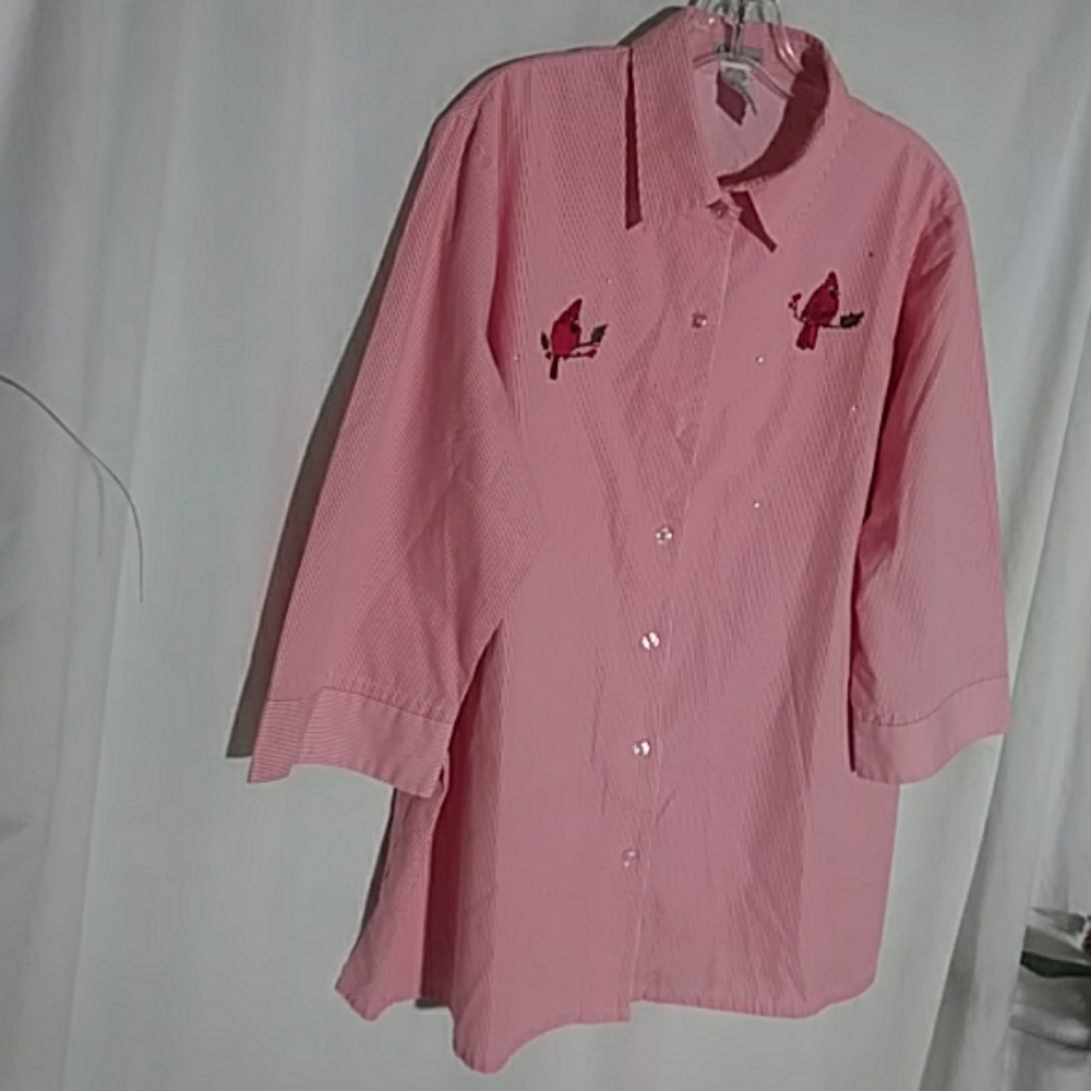 Woman Shirt arm pit to armpit 25" sleeves 16 1/2